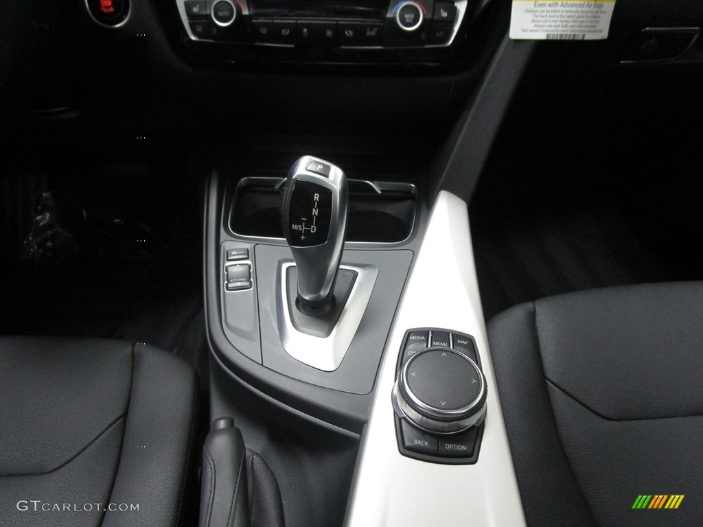 2018 3 Series 320i xDrive Sedan - Alpine White / Black photo #30