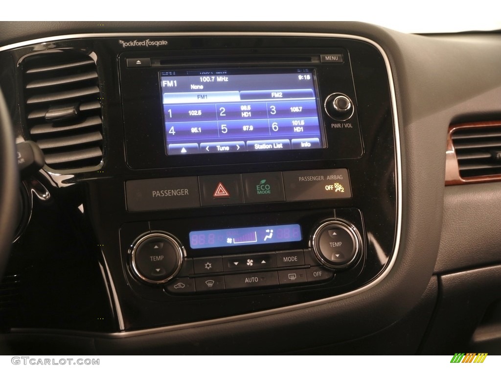 2014 Outlander SE S-AWC - Cool Silver Metallic / Black photo #8