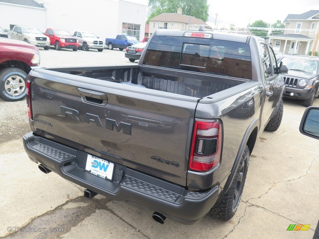 2019 1500 Rebel Crew Cab 4x4 - Granite Crystal Metallic / Black/Red photo #8