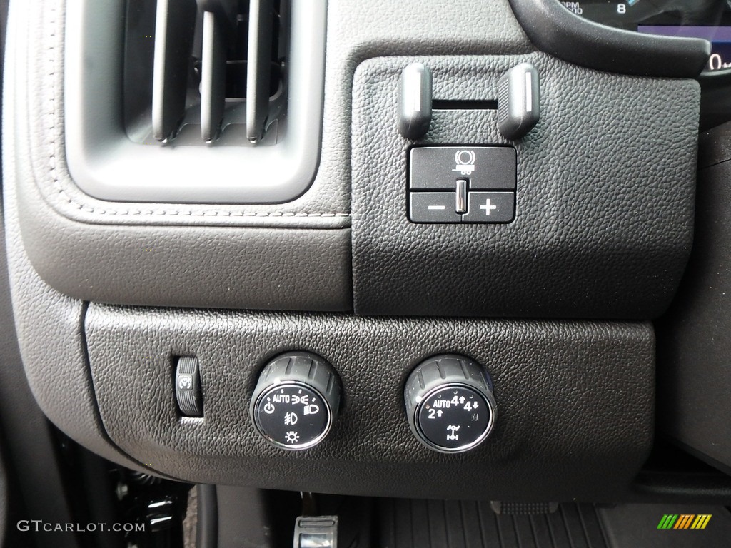 2019 GMC Canyon SLE Crew Cab 4WD Controls Photo #128961084