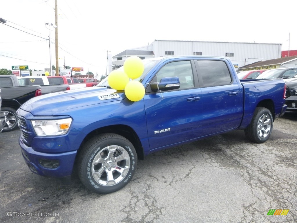 2019 1500 Big Horn Crew Cab 4x4 - Blue Streak Pearl / Black photo #1