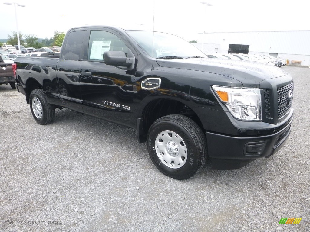 2018 TITAN XD S King Cab 4x4 - Magnetic Black / Black photo #1