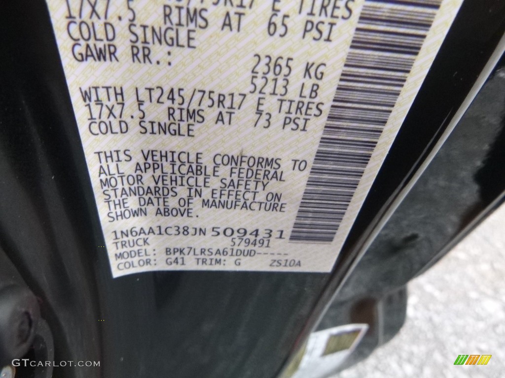 2018 TITAN XD S King Cab 4x4 - Magnetic Black / Black photo #13