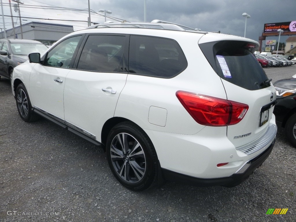 2018 Pathfinder Platinum 4x4 - Pearl White / Charcoal photo #6