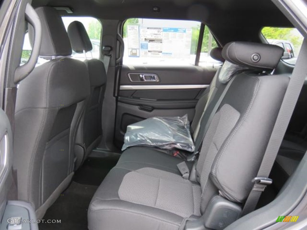 2018 Explorer XLT - Magnetic Metallic / Ebony Black photo #6