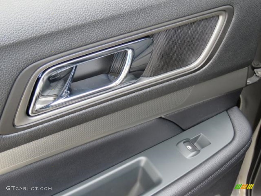 2018 Explorer XLT - Magnetic Metallic / Ebony Black photo #8