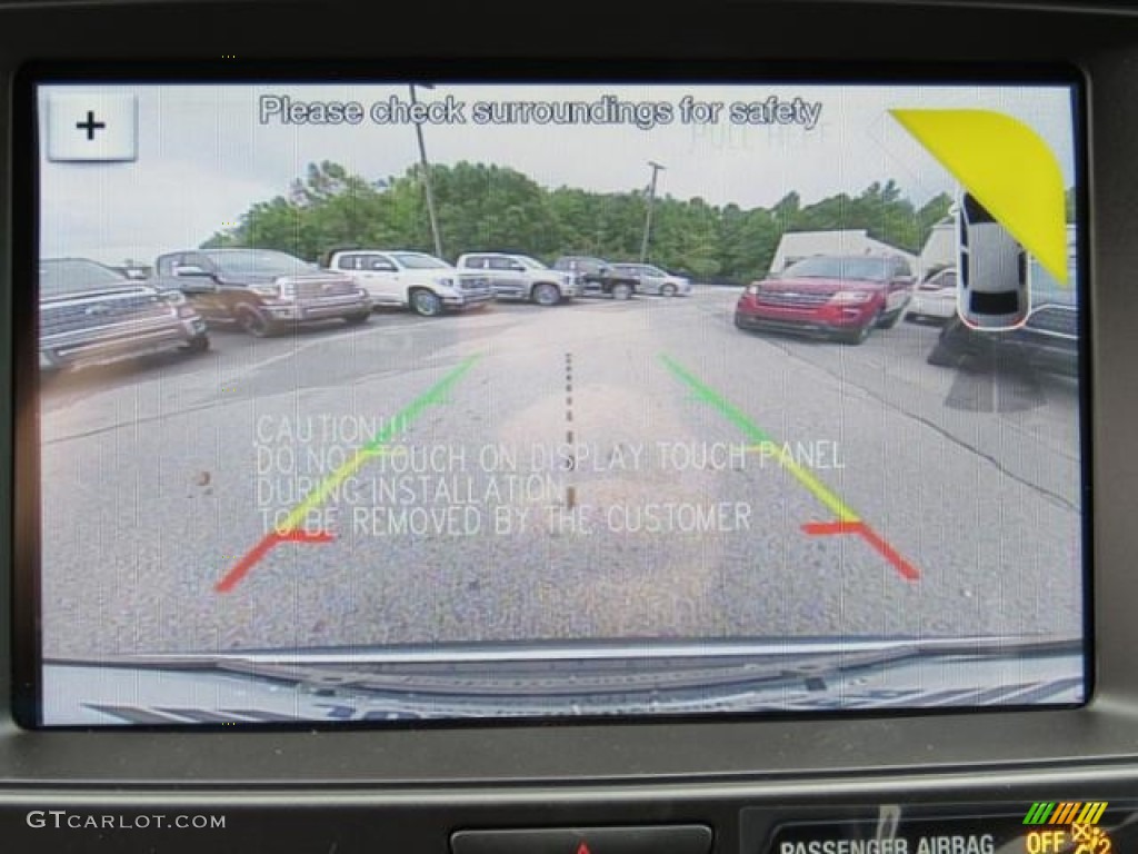 2018 Explorer XLT - Magnetic Metallic / Ebony Black photo #15