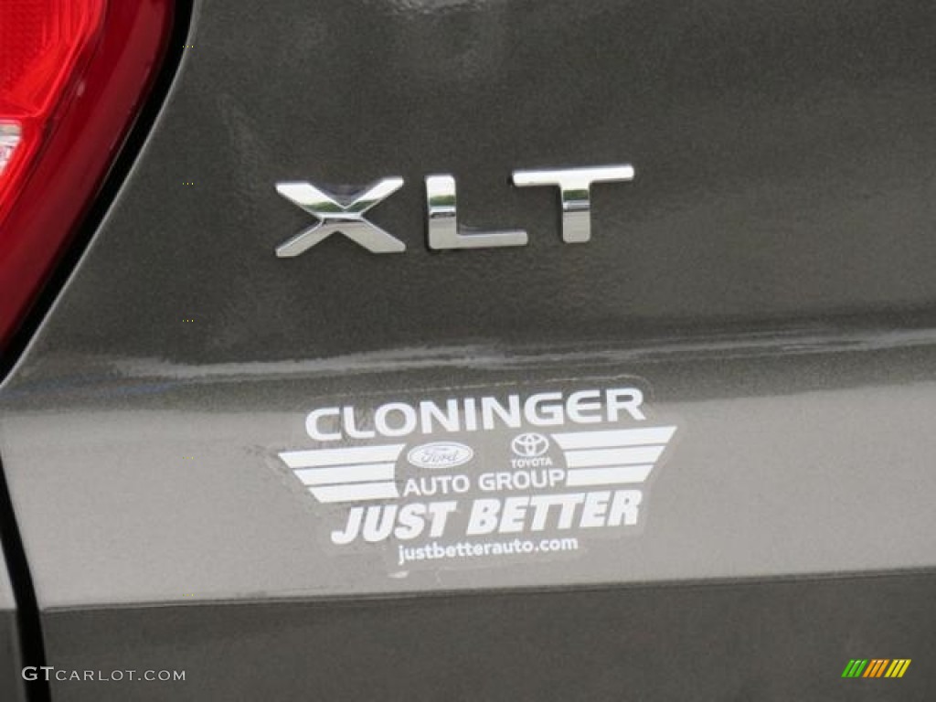 2018 Explorer XLT - Magnetic Metallic / Ebony Black photo #27