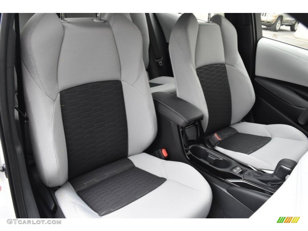 2019 Toyota Corolla Hatchback SE Front Seat Photo #128967358