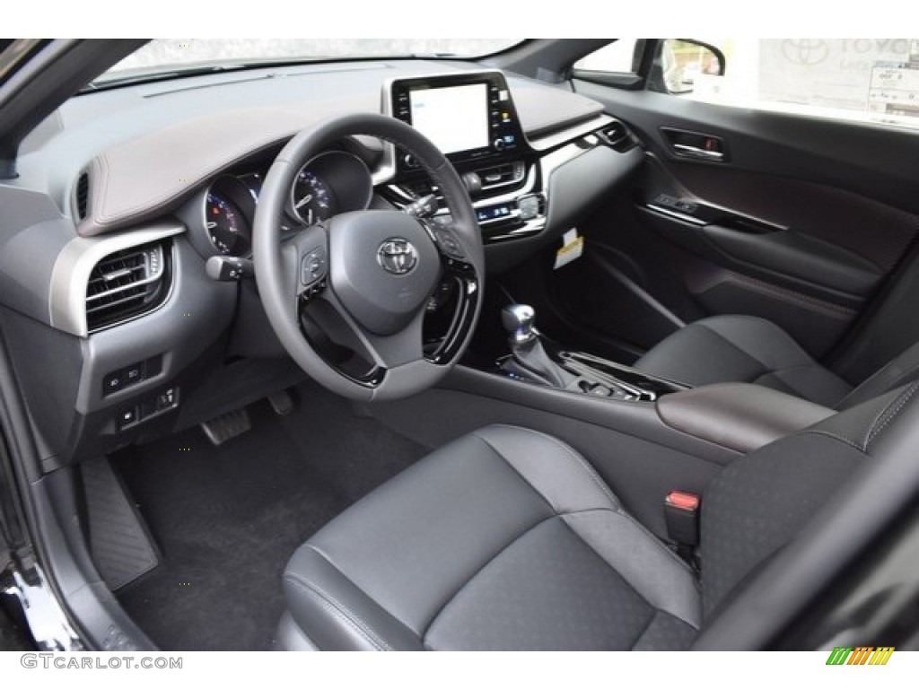 Black Interior 2019 Toyota C-HR XLE Photo #128967877