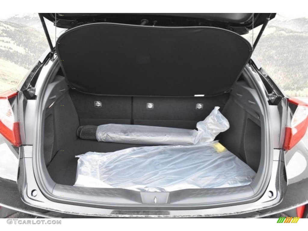 2019 Toyota C-HR XLE Trunk Photo #128968312
