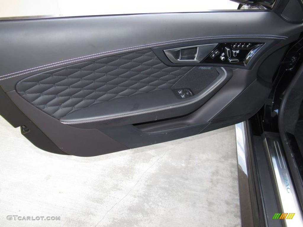 2017 Jaguar F-TYPE SVR AWD Convertible SVR Quilted Jet W/Cirrus Stitching Door Panel Photo #128973523