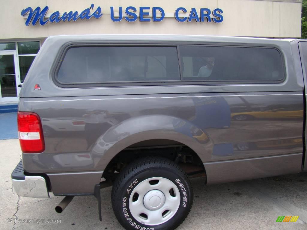 2005 F150 XL Regular Cab - Dark Shadow Grey Metallic / Medium Flint Grey photo #23