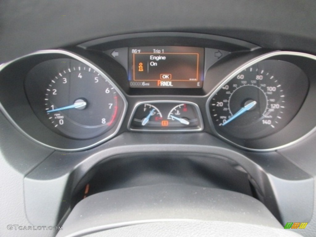 2018 Focus SE Sedan - Lightning Blue / Medium Light Stone photo #8