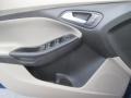 Lightning Blue - Focus SE Sedan Photo No. 10