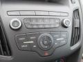 White Gold - Focus SE Sedan Photo No. 9