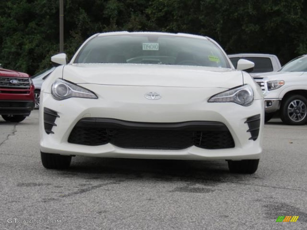 2019 86 GT - Halo / Black photo #2