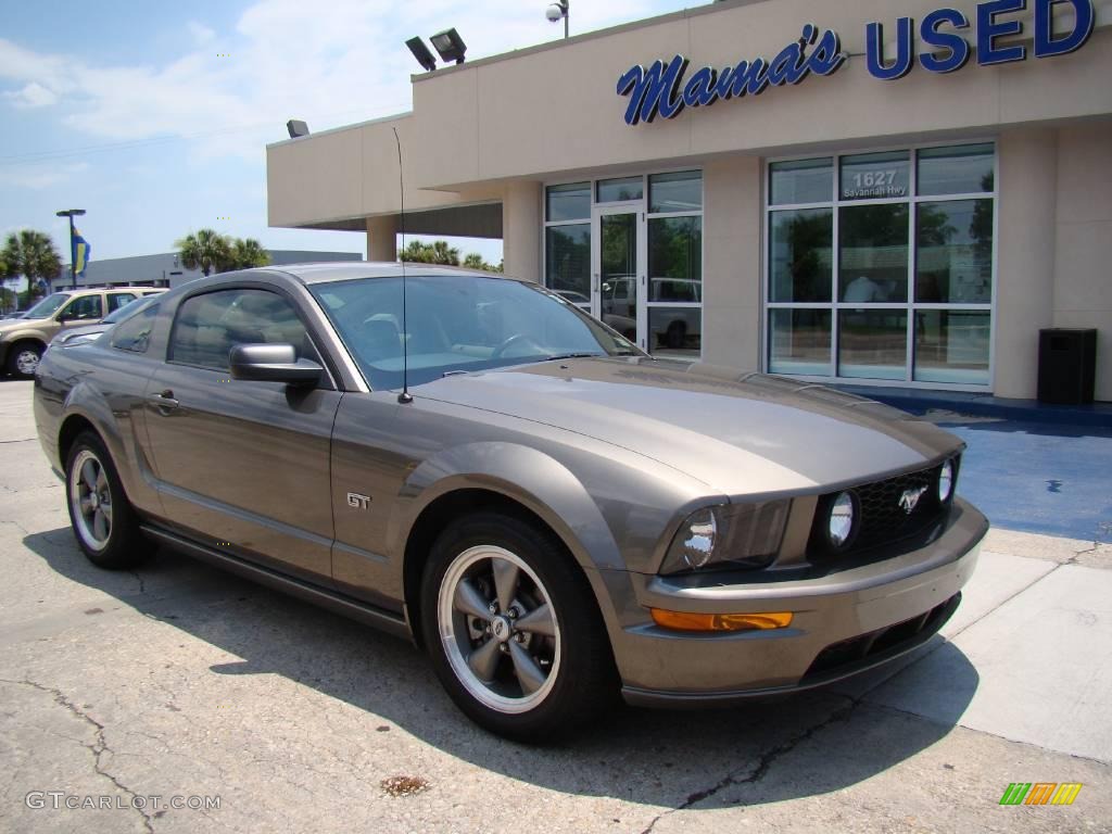 2005 Mustang GT Deluxe Coupe - Mineral Grey Metallic / Medium Parchment photo #2