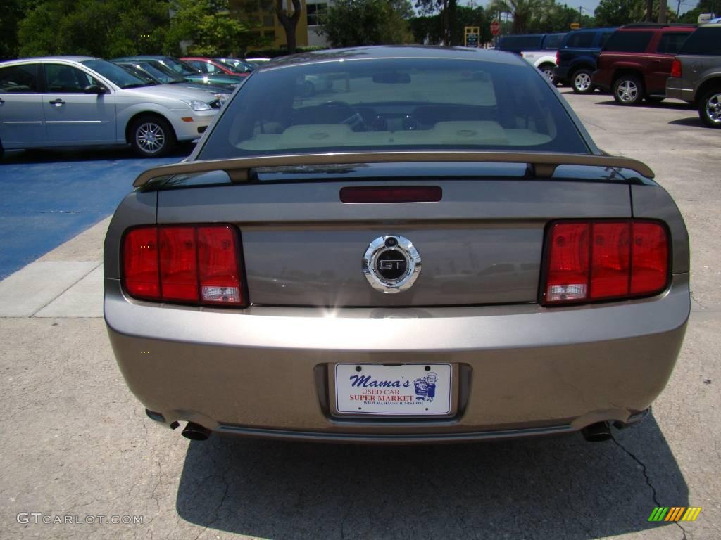 2005 Mustang GT Deluxe Coupe - Mineral Grey Metallic / Medium Parchment photo #7