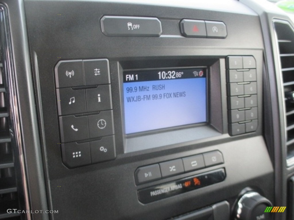 2018 F150 XLT SuperCrew - Ingot Silver / Earth Gray photo #15