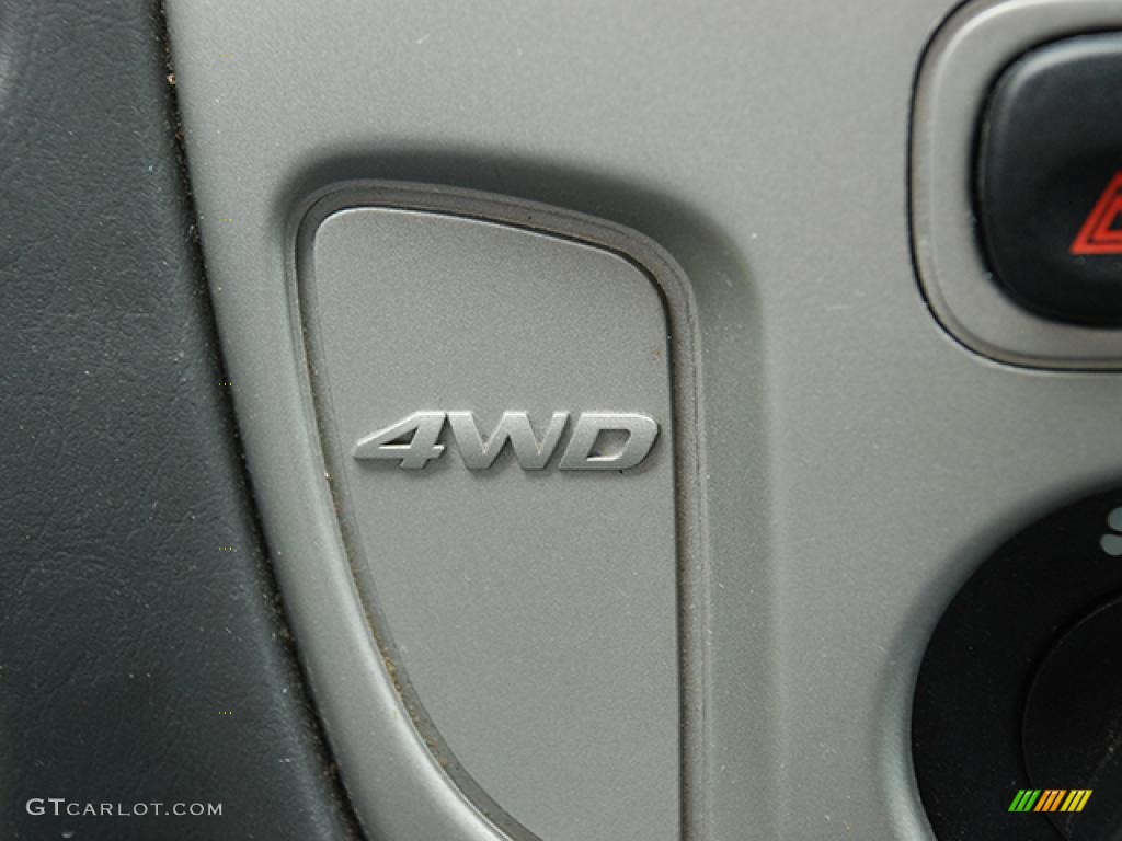 2006 Escape Hybrid 4WD - Sonic Blue Metallic / Medium/Dark Flint photo #12