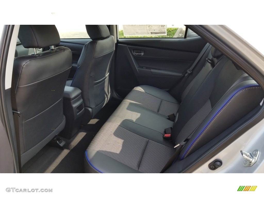 Black Interior 2019 Toyota Corolla SE Photo #128985793