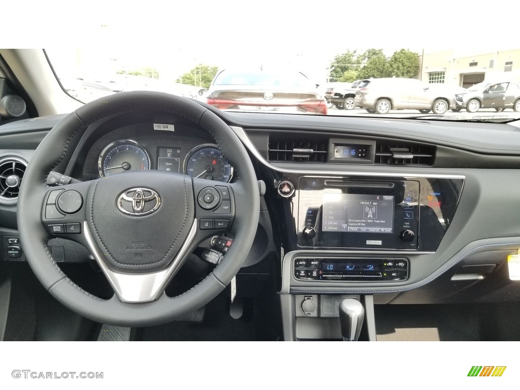2019 Toyota Corolla SE Black Dashboard Photo #128985814