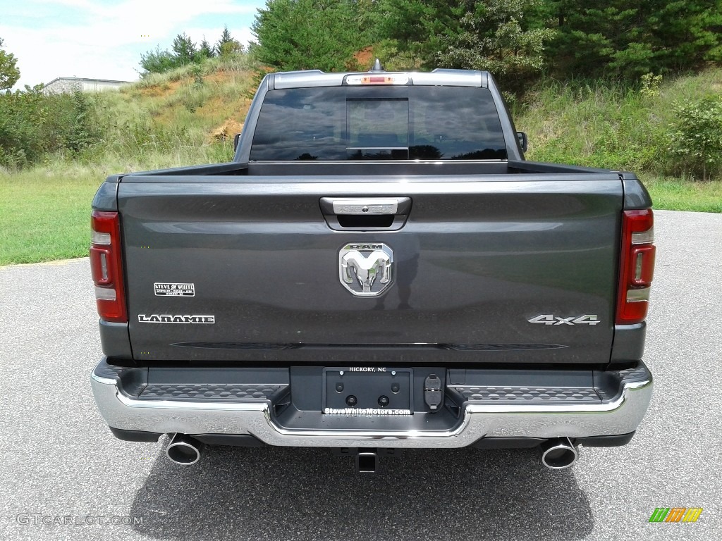 2019 1500 Laramie Quad Cab 4x4 - Granite Crystal Metallic / Black photo #7