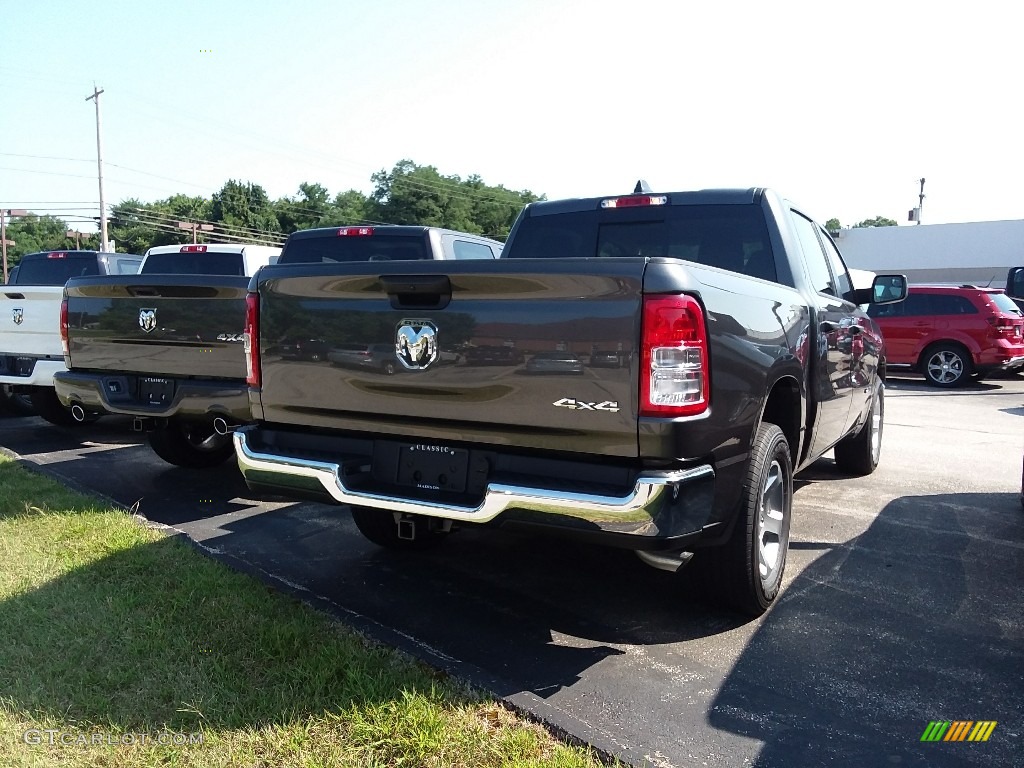 2019 1500 Tradesman Crew Cab 4x4 - Granite Crystal Metallic / Black photo #3