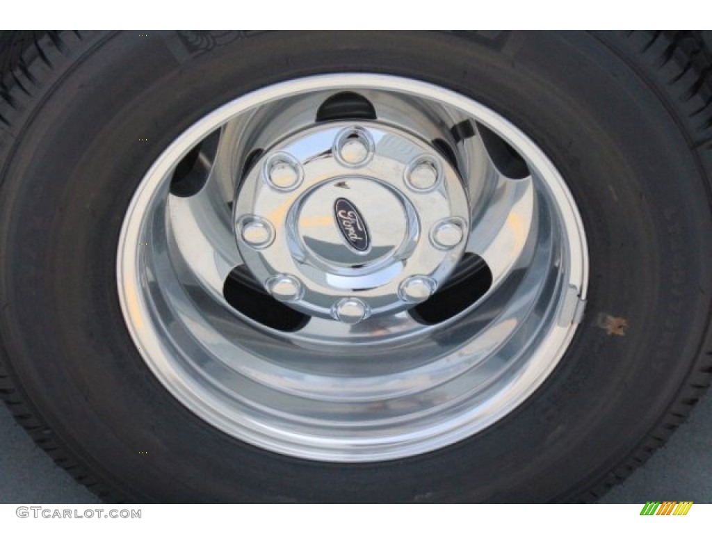 2019 F350 Super Duty XLT Crew Cab 4x4 - Ingot Silver / Earth Gray photo #6