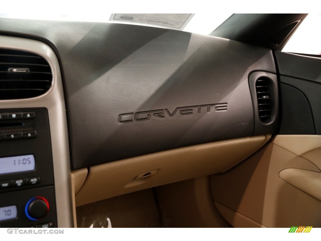 2005 Corvette Coupe - Victory Red / Cashmere photo #15
