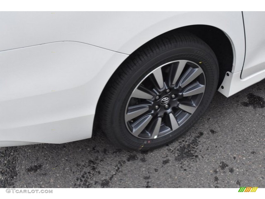 2019 Sienna XLE AWD - Blizzard Pearl White / Ash photo #39