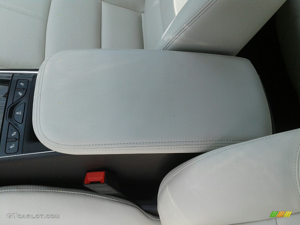 2019 Impala LT - Pepperdust Metallic / Jet Black/­Light Wheat photo #18