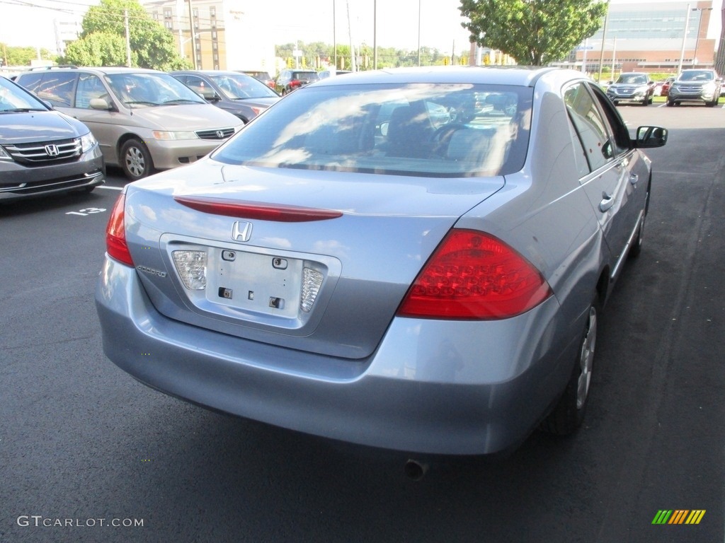 2007 Accord LX Sedan - Cool Blue Metallic / Gray photo #5