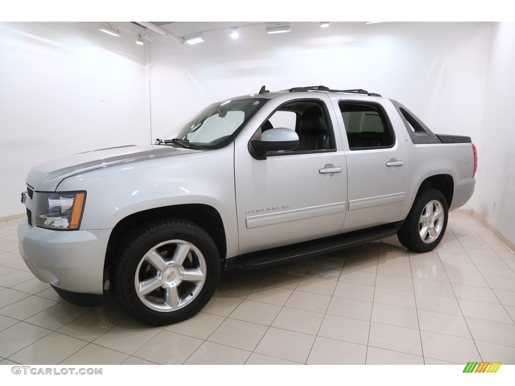 2011 Avalanche LT 4x4 - Sheer Silver Metallic / Ebony photo #3