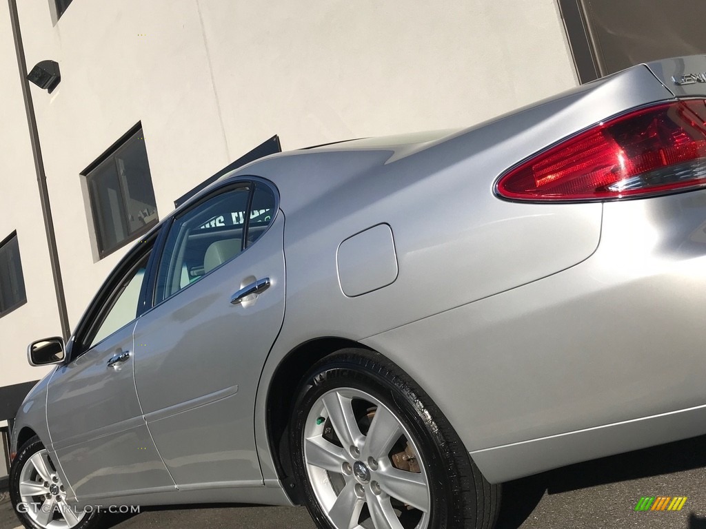 2005 ES 330 - Classic Silver Metallic / Ash Gray photo #24