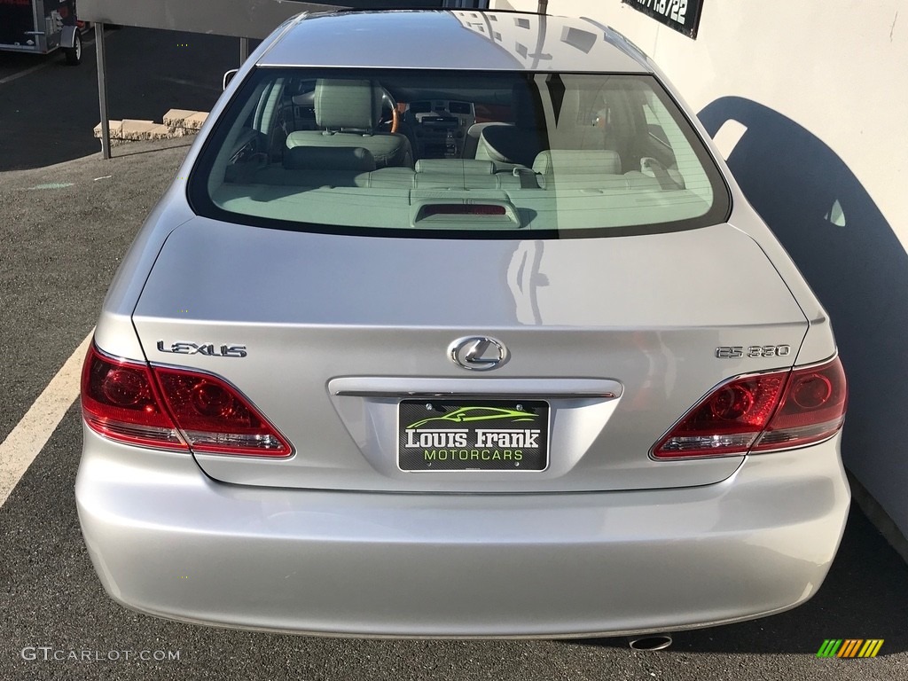 2005 ES 330 - Classic Silver Metallic / Ash Gray photo #38