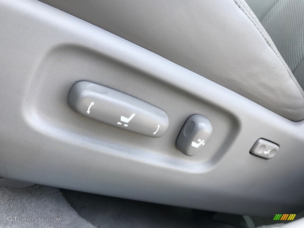 2005 ES 330 - Classic Silver Metallic / Ash Gray photo #122