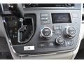 Ash Controls Photo for 2019 Toyota Sienna #129024540