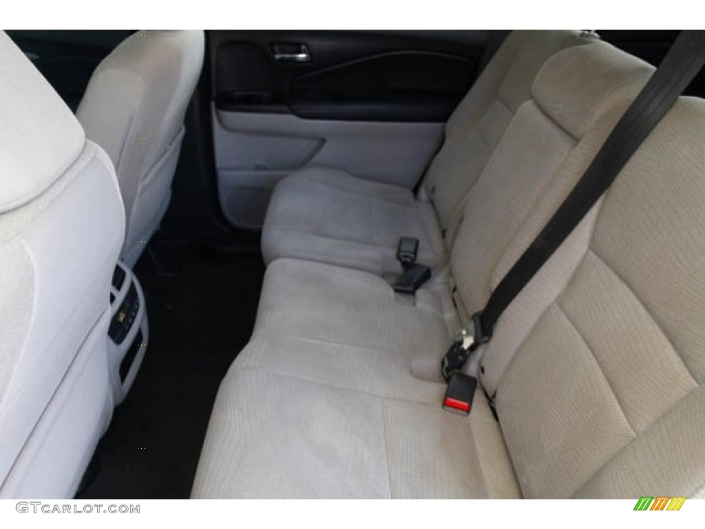 2016 Pilot EX - Lunar Silver Metallic / Gray photo #4