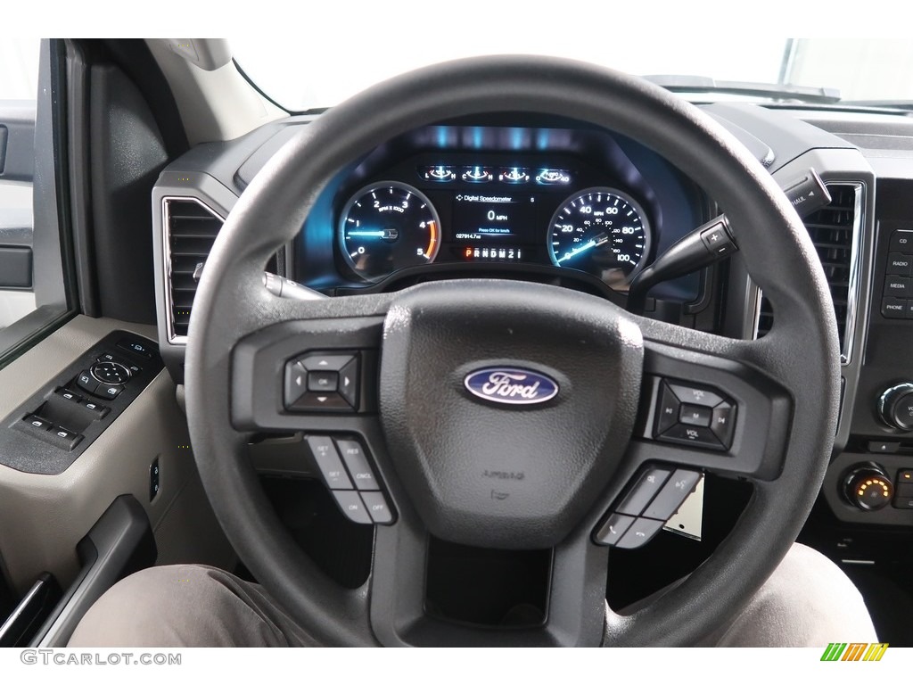 2018 F250 Super Duty XLT Crew Cab 4x4 - Stone Gray / Earth Gray photo #12
