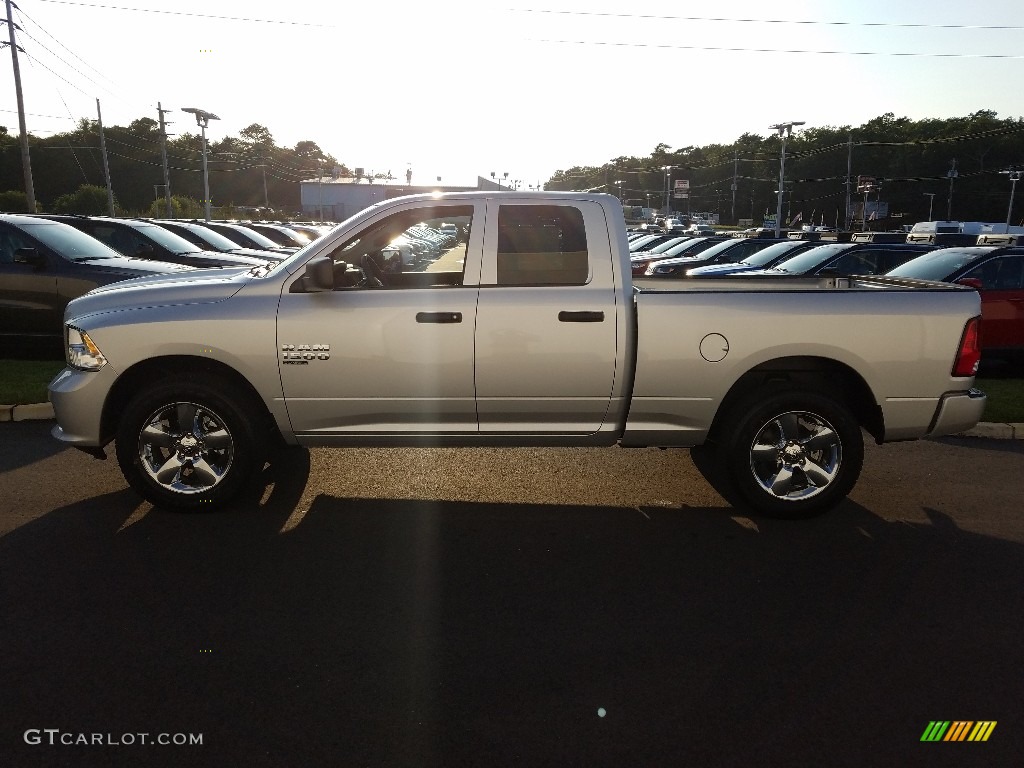 2019 1500 Classic Express Quad Cab 4x4 - Bright Silver Metallic / Black photo #3