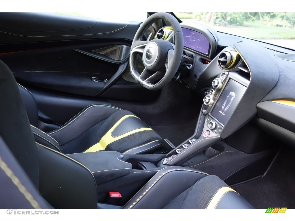 2018 McLaren 720S Performance Dashboard Photos