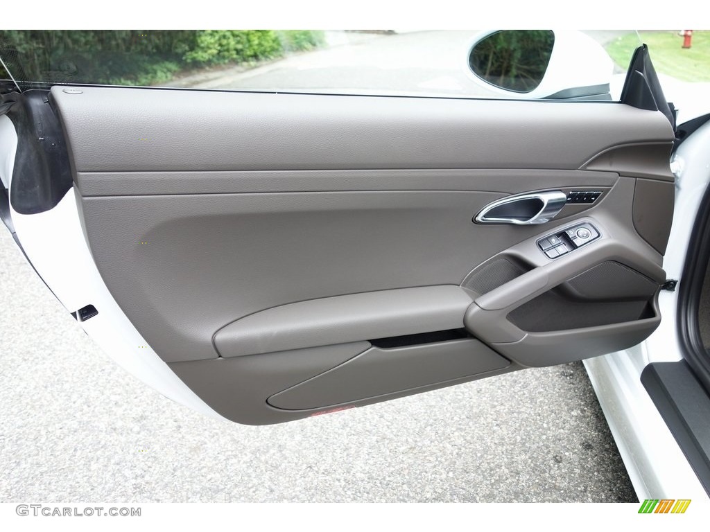 2018 Porsche 718 Cayman Standard 718 Cayman Model Agate Grey Door Panel Photo #129028548