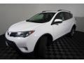 Super White - RAV4 XLE Photo No. 8