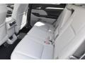 2018 Blizzard White Pearl Toyota Highlander XLE AWD  photo #15