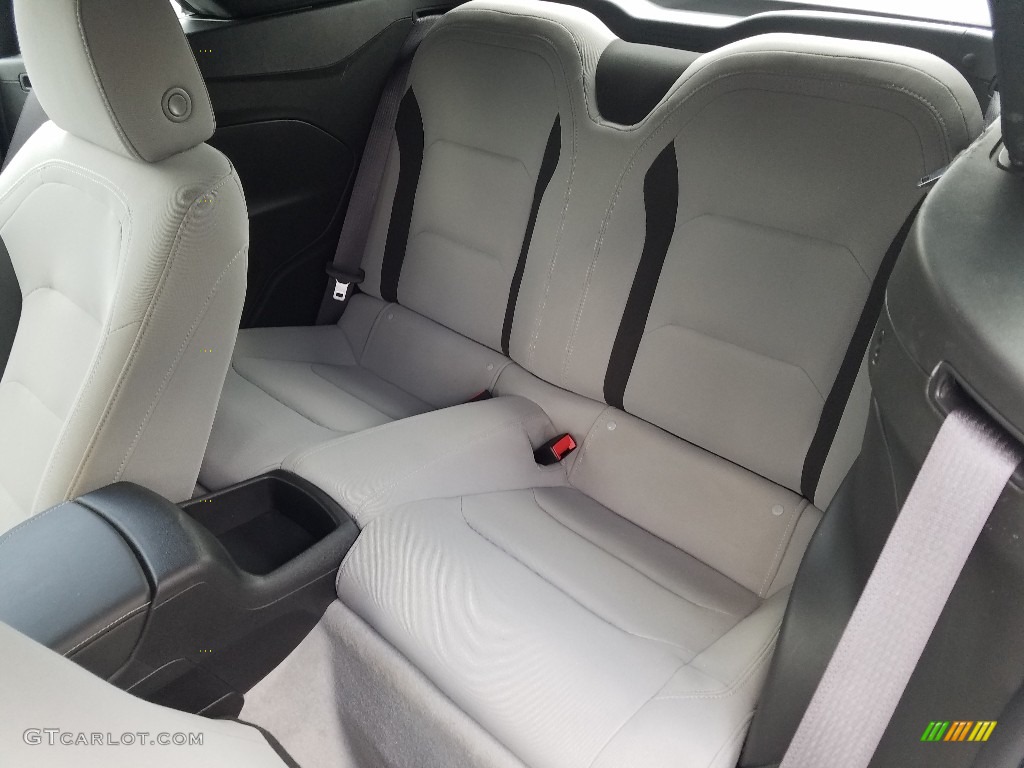Medium Ash Gray Interior 2017 Chevrolet Camaro LT Convertible Photo #129030560