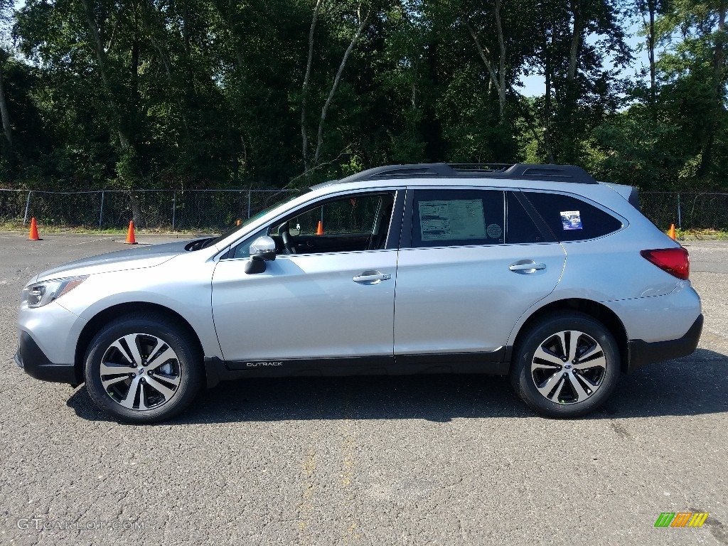 Ice Silver Metallic 2019 Subaru Outback 3.6R Limited Exterior Photo #129035616