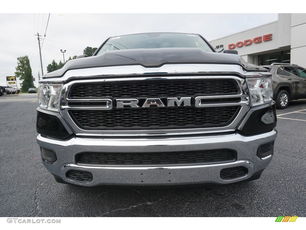 2019 1500 Tradesman Crew Cab - Diamond Black Crystal Pearl / Black/Diesel Gray photo #2