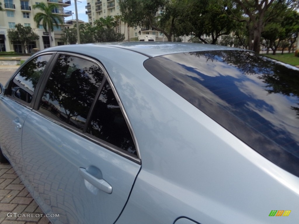 2009 Camry LE - Sky Blue Pearl / Bisque photo #37